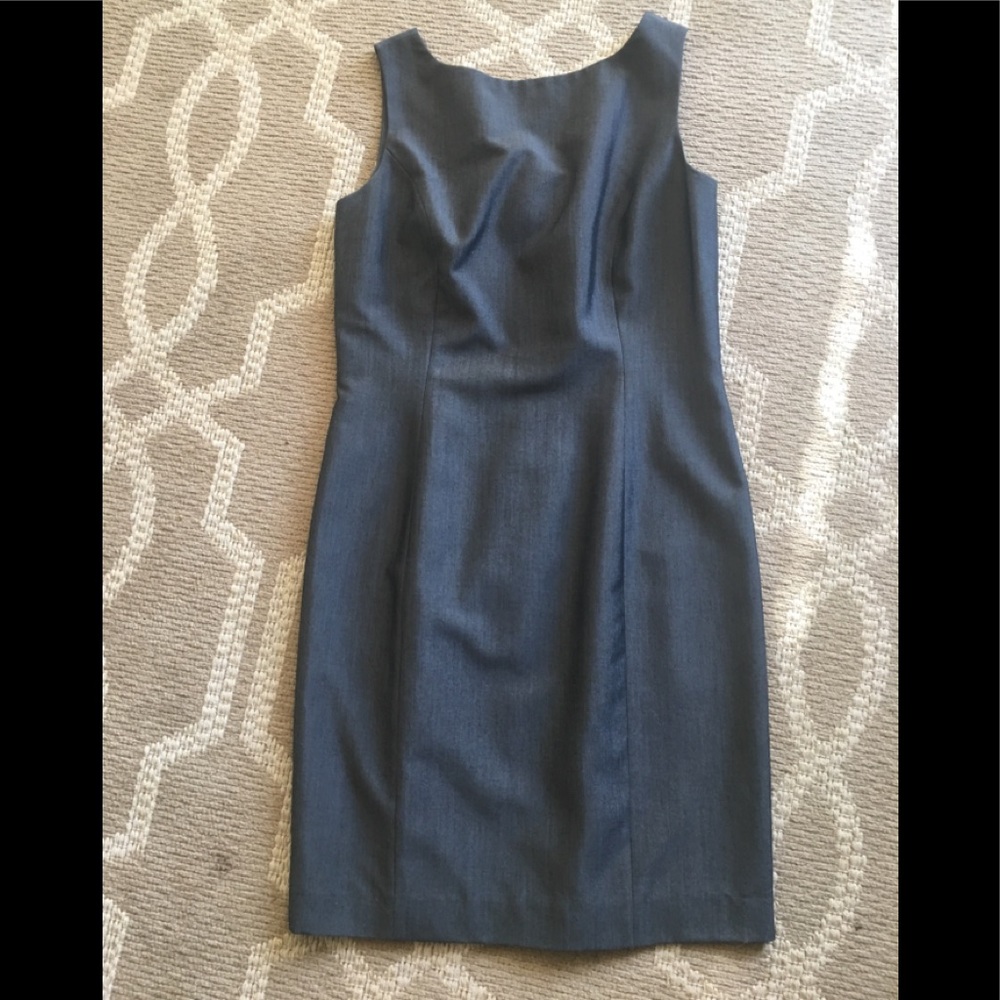 Hardly worn business suit from Nordstrom’s !!